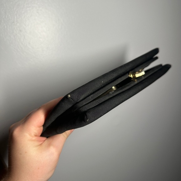 vintage 90s after five black clutch with collapsible gold handle - Picture 9 of 12